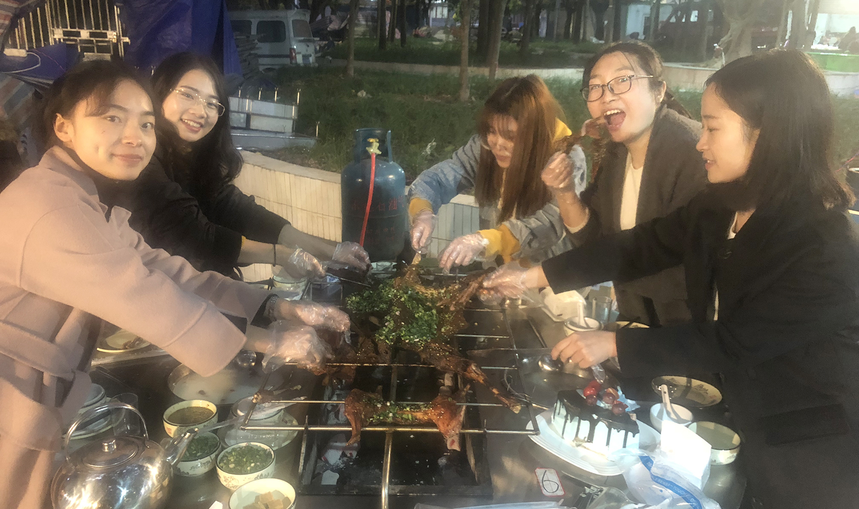 合照三.jpg